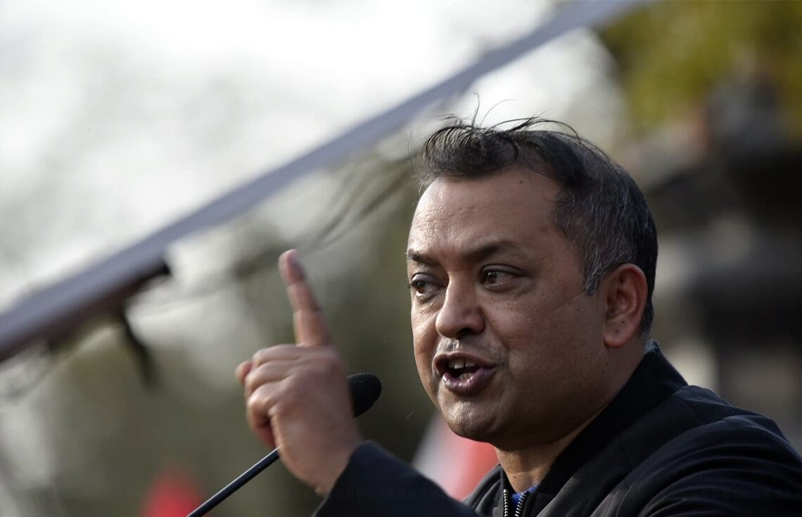 गगन थापाको प्रश्न–‘अव एमालेलाई मत किन दिने ?