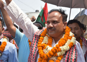 जनताको रोजाईमा परेपछि हौसिदै कमरुद्दिन