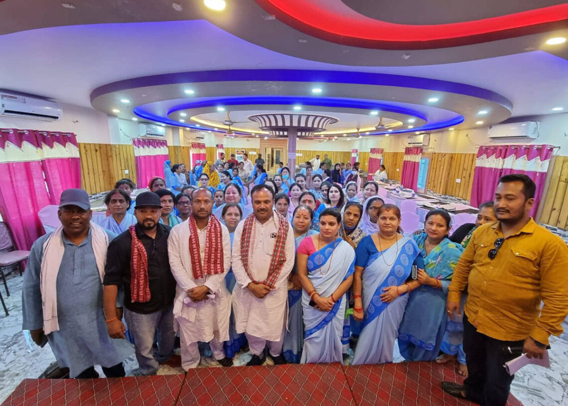 महिला स्वास्थ्य स्वयमसेविकाद्धारा नगरप्रमुख विष्ट र उपप्रमुख राइलाई सहयोगको प्रतिबद्धता