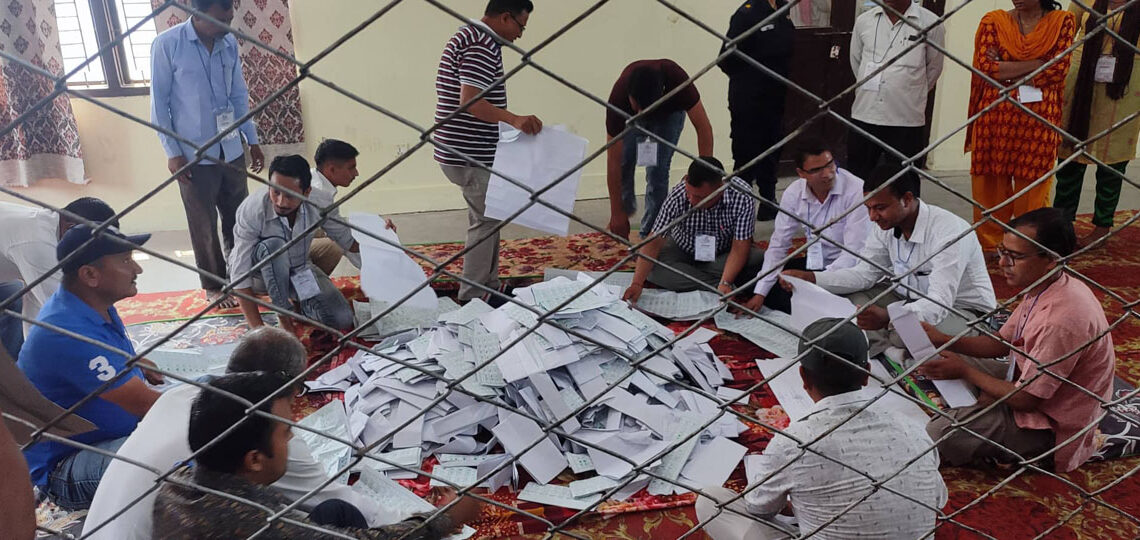 बाँकेको नरैनापुरमा अध्यक्षमा जसपा र उपाध्यक्षमा एमालेको अग्रता