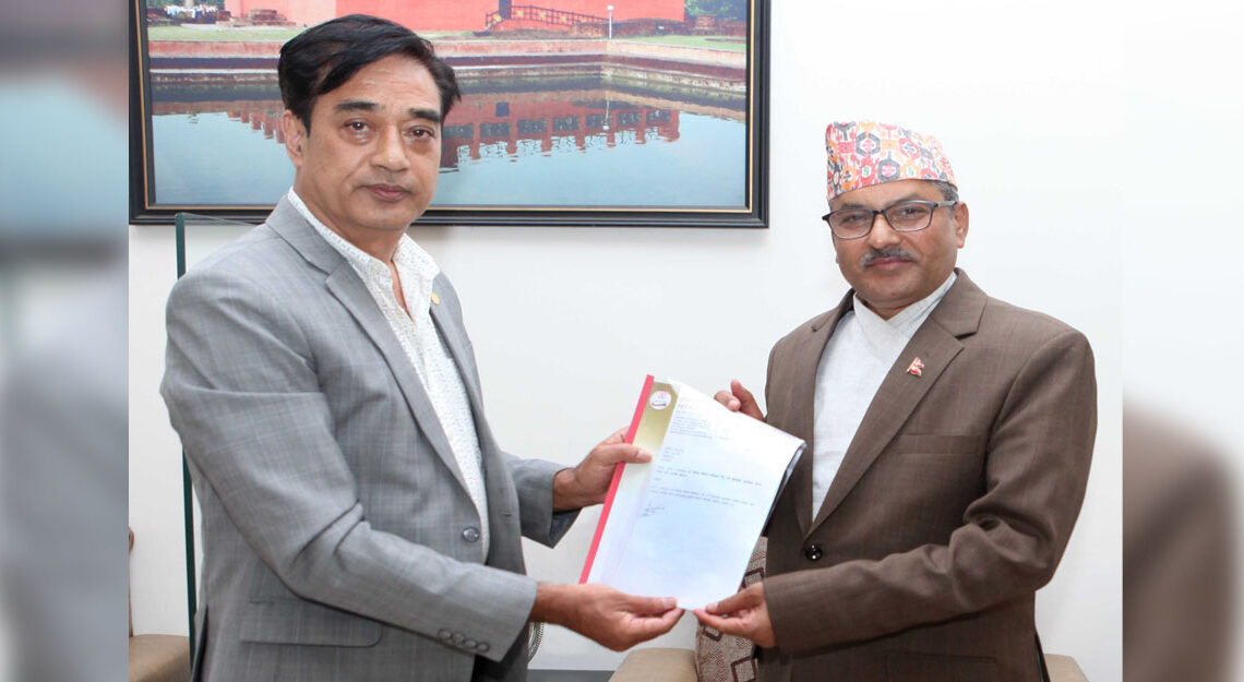दोहोरो आर्थिक वृद्धिका लागि एकल दरको ब्याजदर कायम गर्न राष्ट्रबैंकलाई चेम्बरको आग्रह