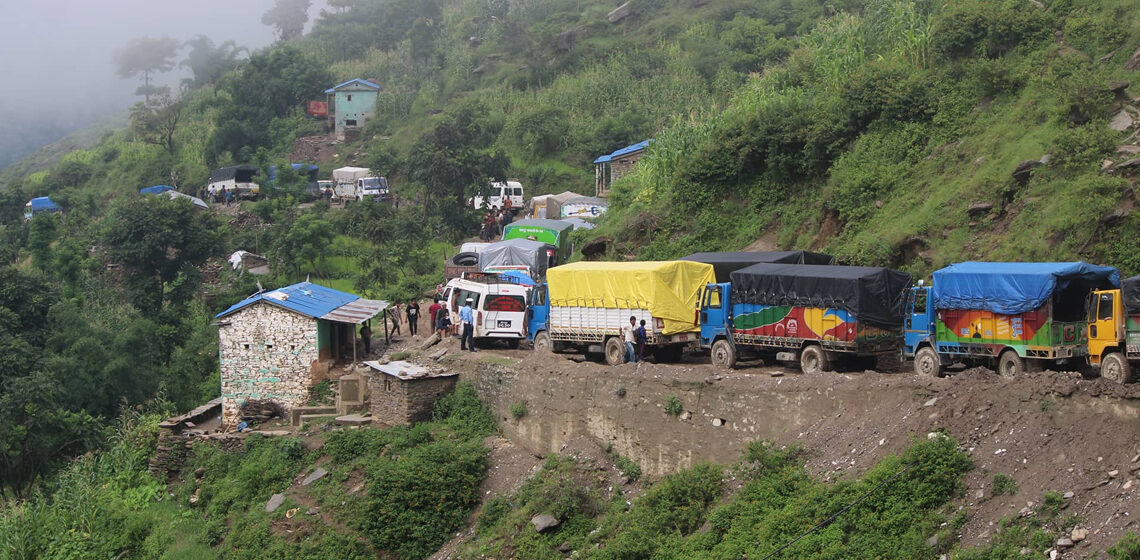 हिजो बिहानदेखि बन्द सुर्खेत–जुम्ला सडक खुल्यो