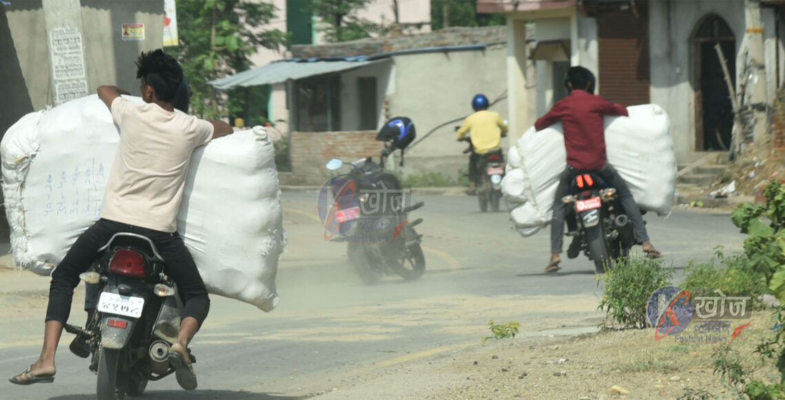 नाकामा तस्करलाई सशस्त्रकै संरक्षण, सिडिओ मुखदर्शक