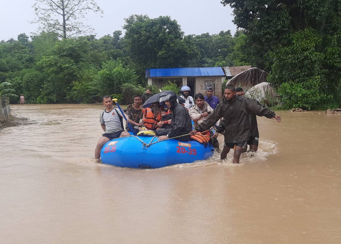 अविरल वर्षापछिको बाढीले बर्दियामा ४३ घर डुवानमा