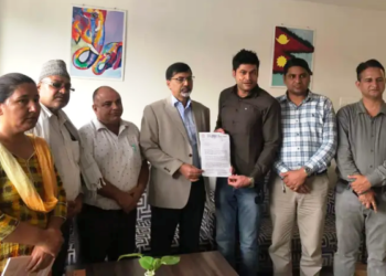 अर्थमन्त्रीलाई नेपालगन्जका व्यवसायीले भेटे