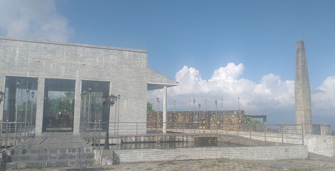साल्मेडाँडामा समाधिस्थल निर्माण