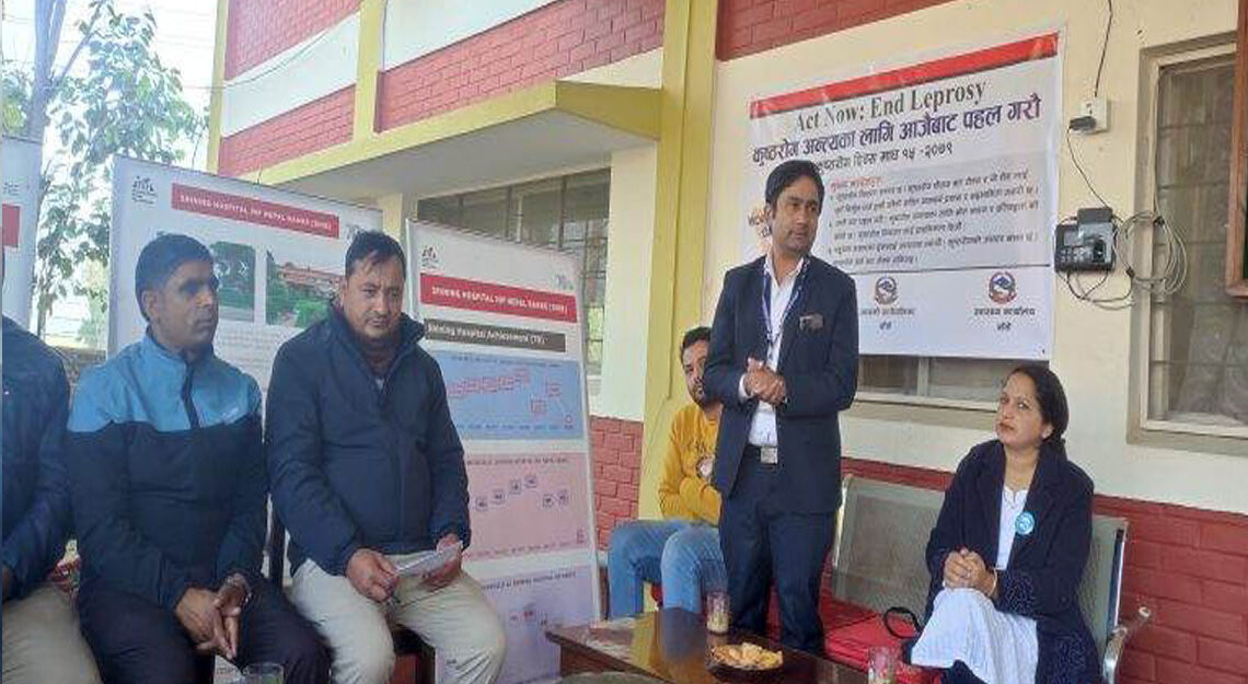 साइनिङ अस्पतालका कुष्ठरोगी बिरामीलाई फलफुल तथा कम्बल वितरण