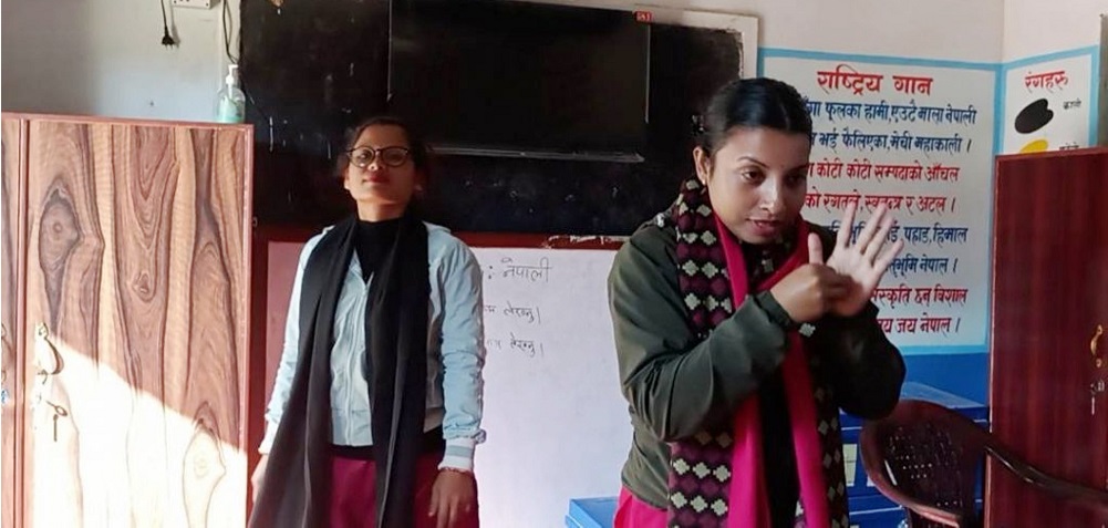 बहिरा अपाङ्ग बालबालिका विद्यालयमा पढ्न पाउँदा उत्साहित
