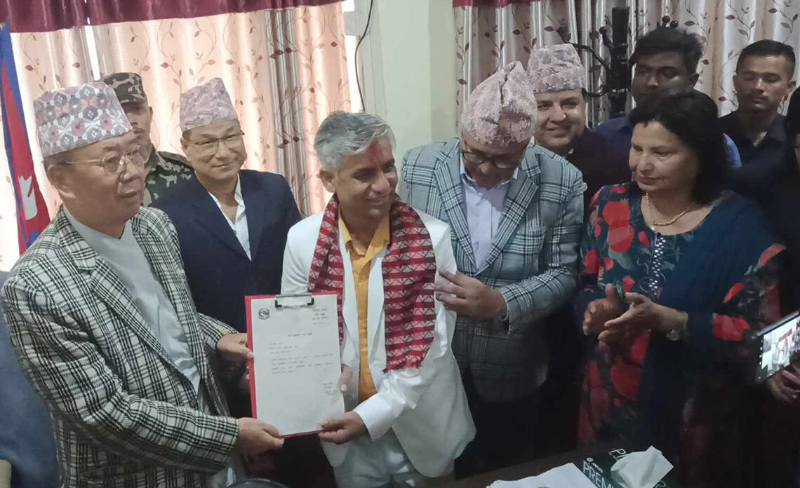 कोसी प्रदेशका मुख्यमन्त्री कार्कीले आज शपथ लिँदै