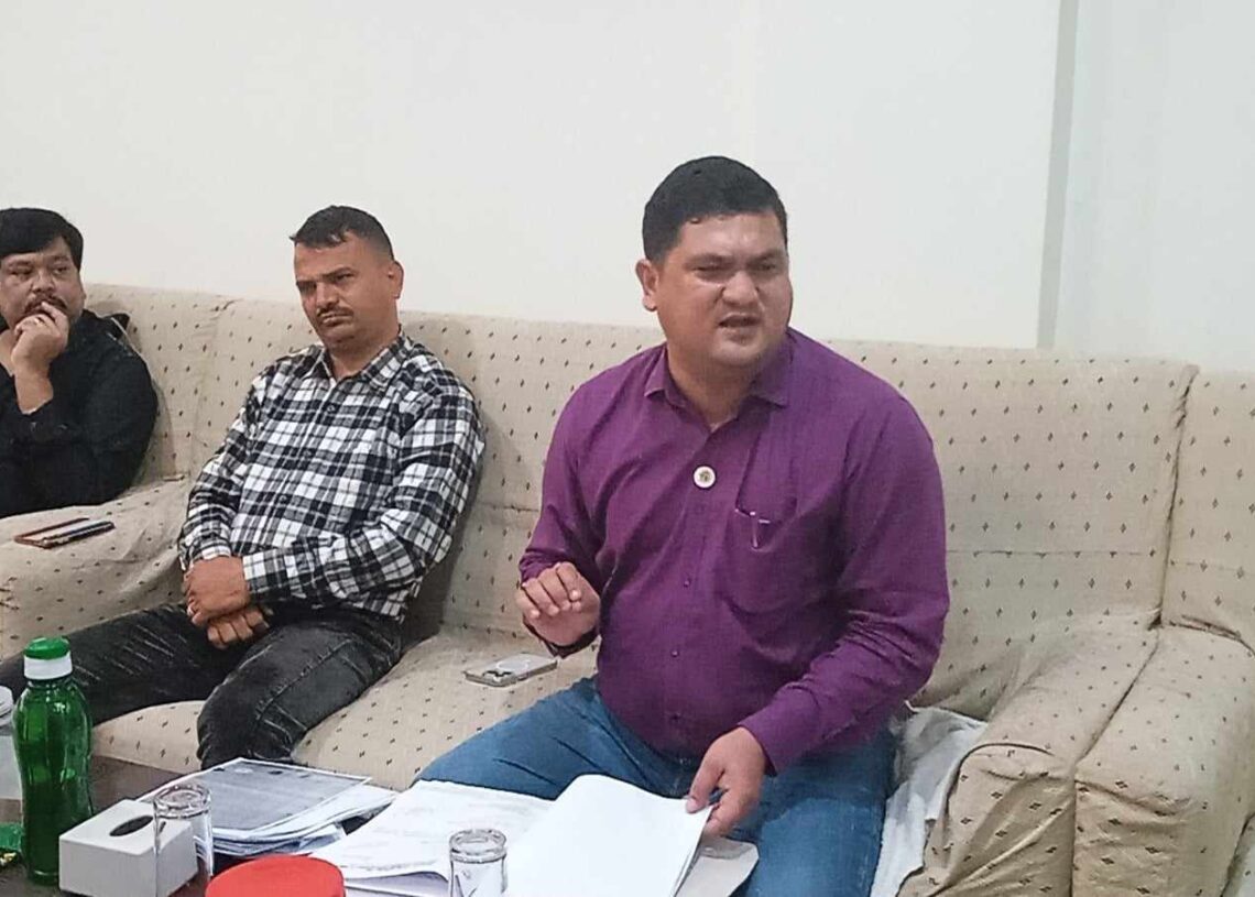 उद्योग बाणिज्य संघमा असन्तुष्ट पक्षको बैठकः नेतृत्वको डटेर प्रतिवाद गर्ने निर्णय