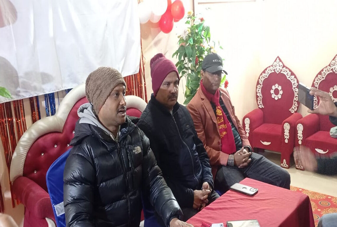 एक्जाभेटर लगाएर ई–रिक्सा नष्ट प्रकरण : मेयर विष्टले मागे माफी