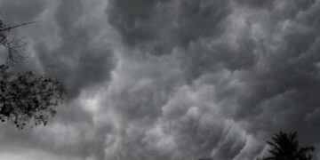 पश्चिमी न्यूनचापीय प्रणालीको प्रभावः सुदूरपश्चिबाट वर्षा भित्र्दै, चिसो बढ्ने