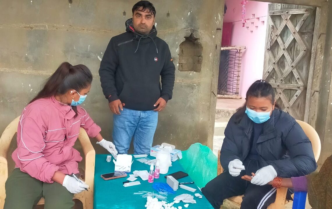 नरैनापुरमा हात्तीपाइलेको जिवाणु परिक्षण