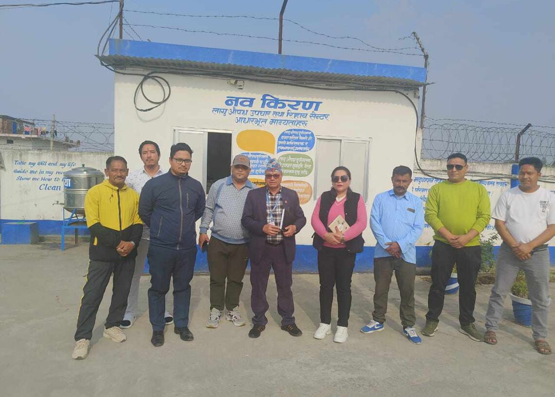 प्रशासनद्वारा लागूऔषध पुनर्स्थापना केन्द्रको अनुगमन
