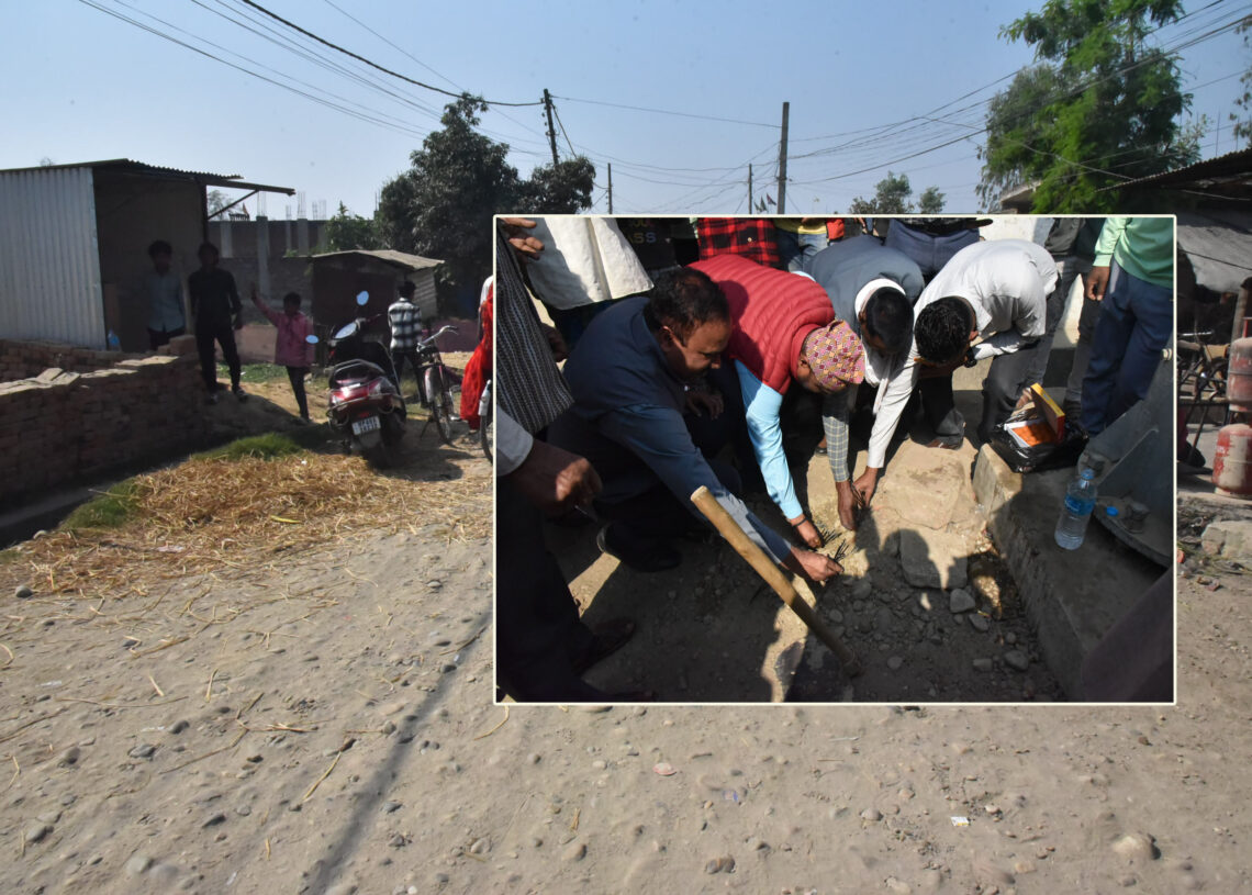 नेपालगञ्ज-१५ मा सडक बत्ती जडान तथा पीच सडक निर्माण कार्यको सुरुवात