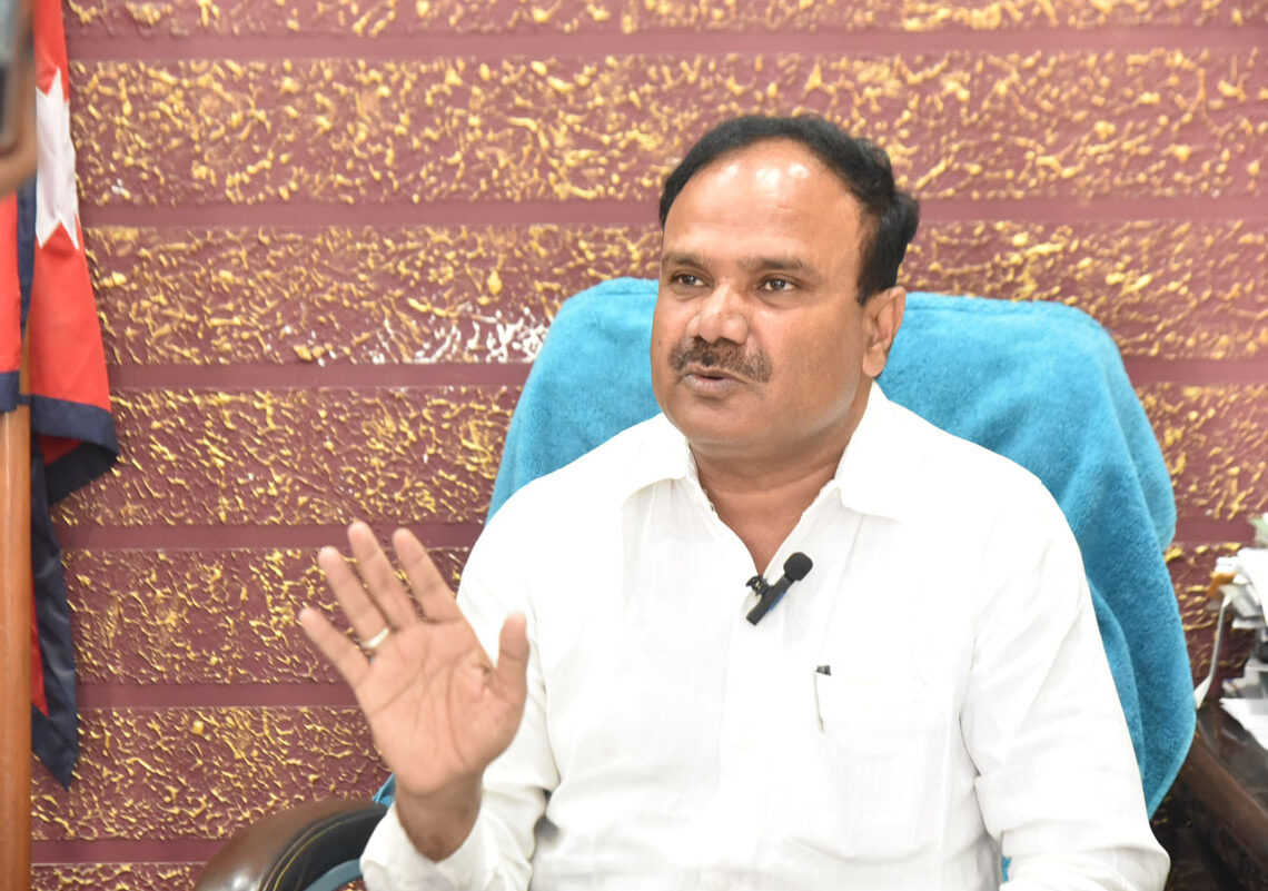 अनुत्तीर्ण विद्यार्थीलाई उत्तीर्ण गर्नु गरिव विद्यार्थीको भविष्यमाथि खेलवाड हो : उपमेयर राई