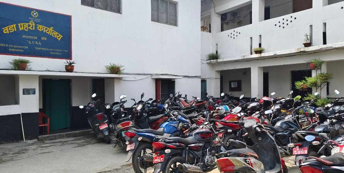 नेपालगन्जमा प्रहरीको एक्शनः ४२ वटा मोटरसाइकल नियन्त्रणमा