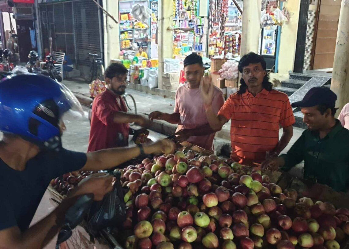 नेपालगञ्जमा जुम्लाका स्याउ