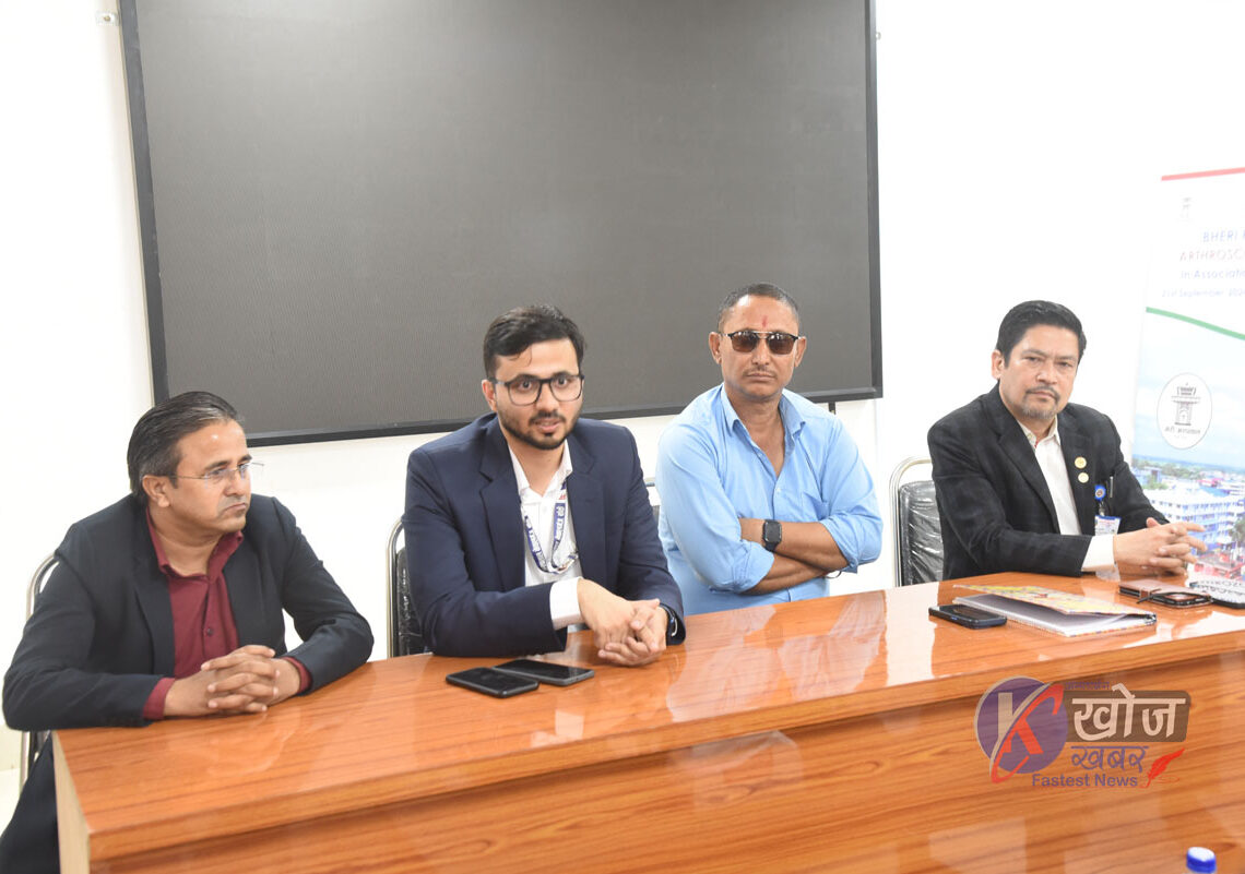 भेरी अस्पतालका प्रमुख मेसु र पत्रकारबीच भेटघाट