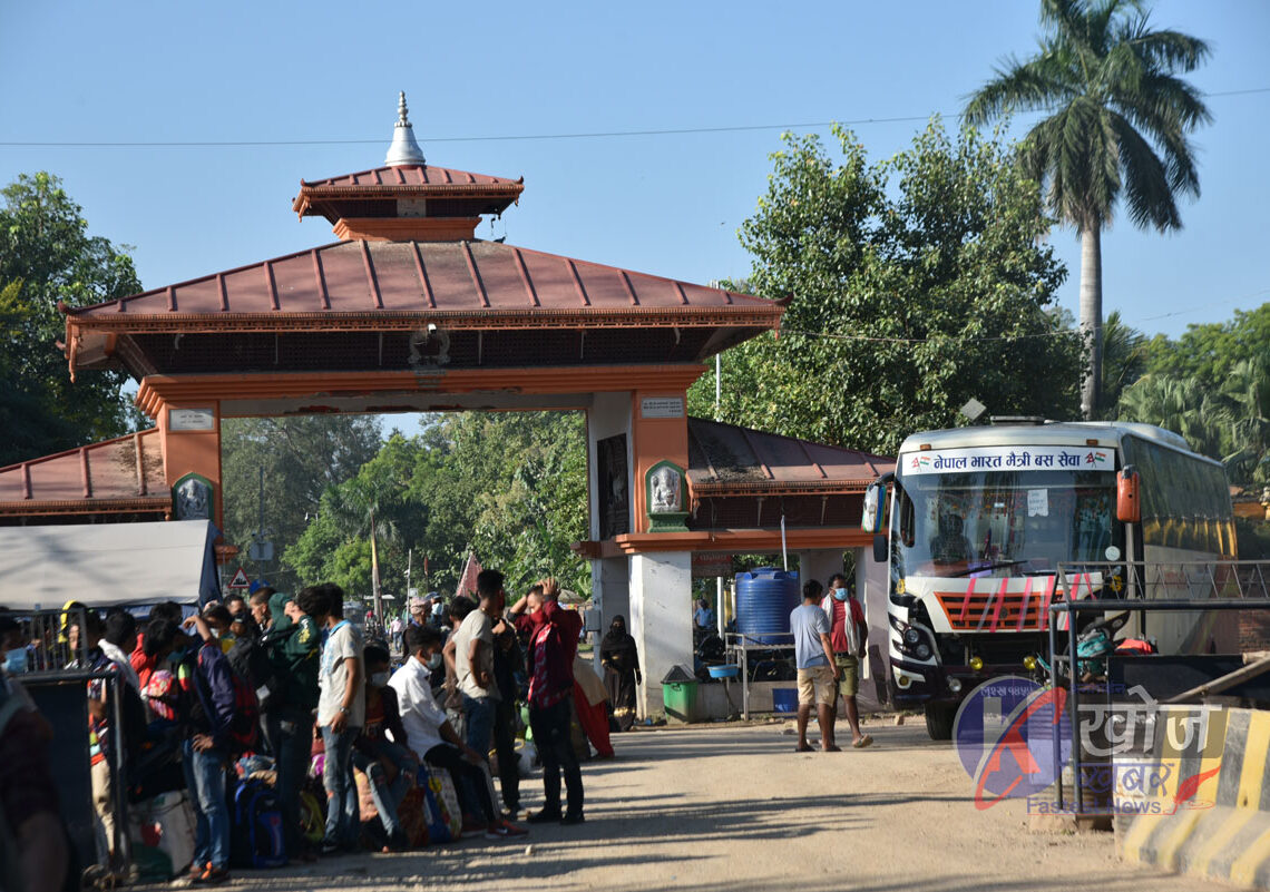 जमुनाह नाकाबाट जारी छ स्वदेश फर्किने क्रम