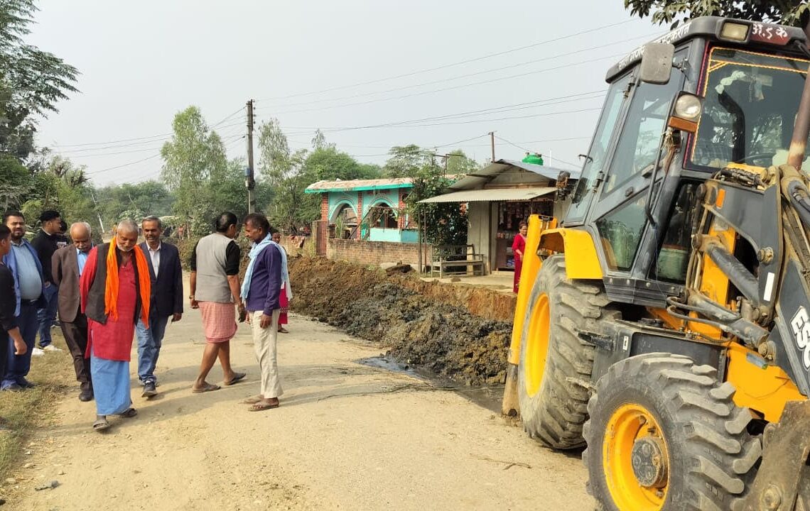 हिरमिनियामा शुरु भएको कालोपत्रे सडकको अनुगमन