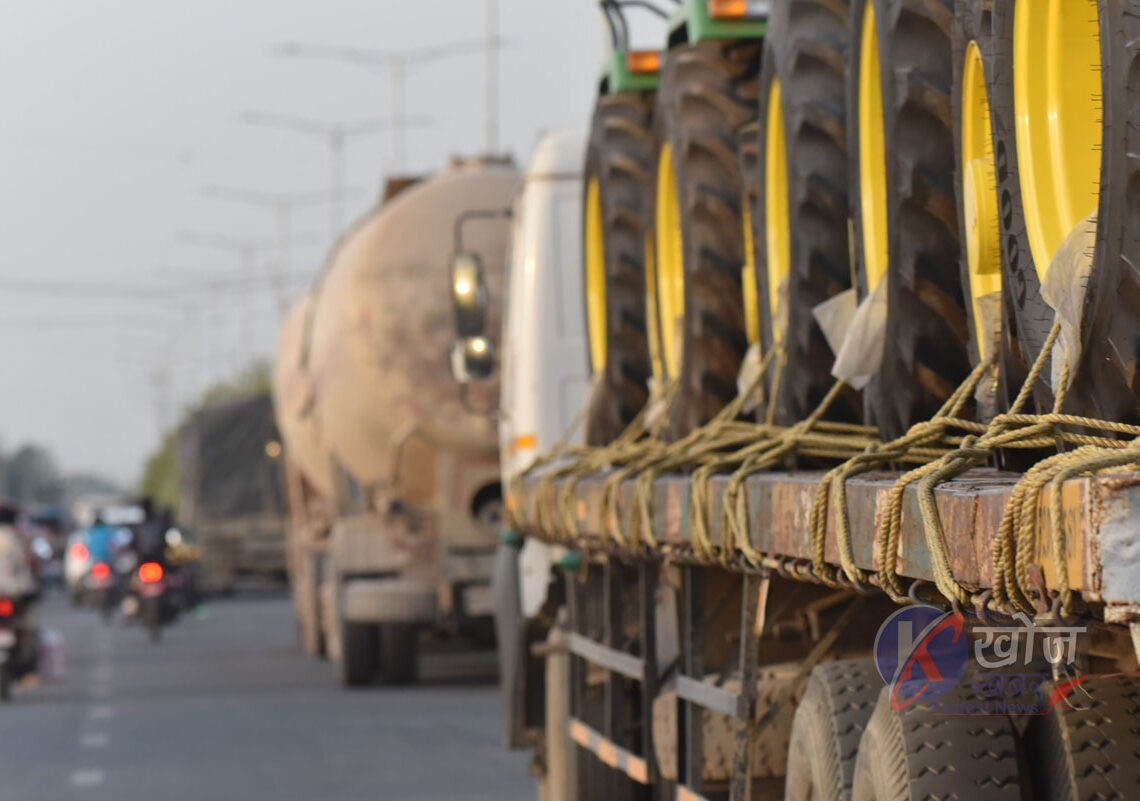 नेपालगन्ज नाकाबाट आयात र निर्यात दुबै बढ्यो