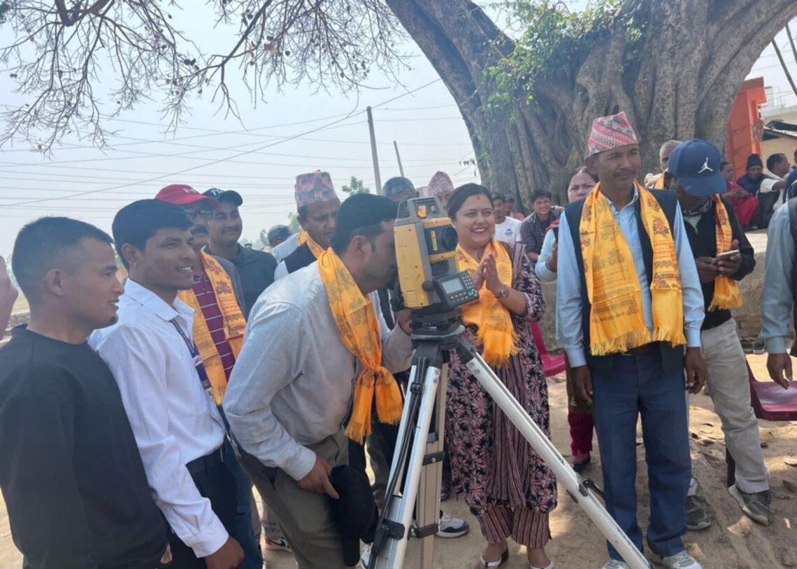 भूमिहीनहरुलाई जग्गाधनी पूर्जा वितरणका लागि जग्गा नापजाँचको काम अन्तिम चरणमा