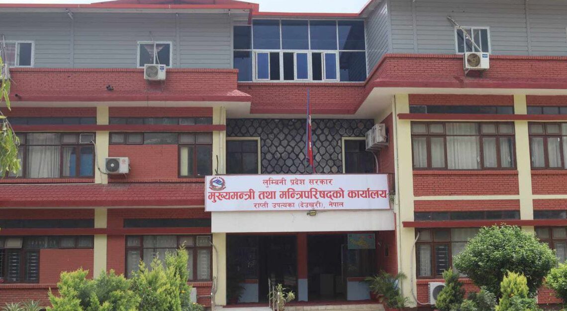 लुम्विनीमा वन उपभोक्ता महासंघसँग वार्ता गर्न उच्चस्तरीय समिति गठन