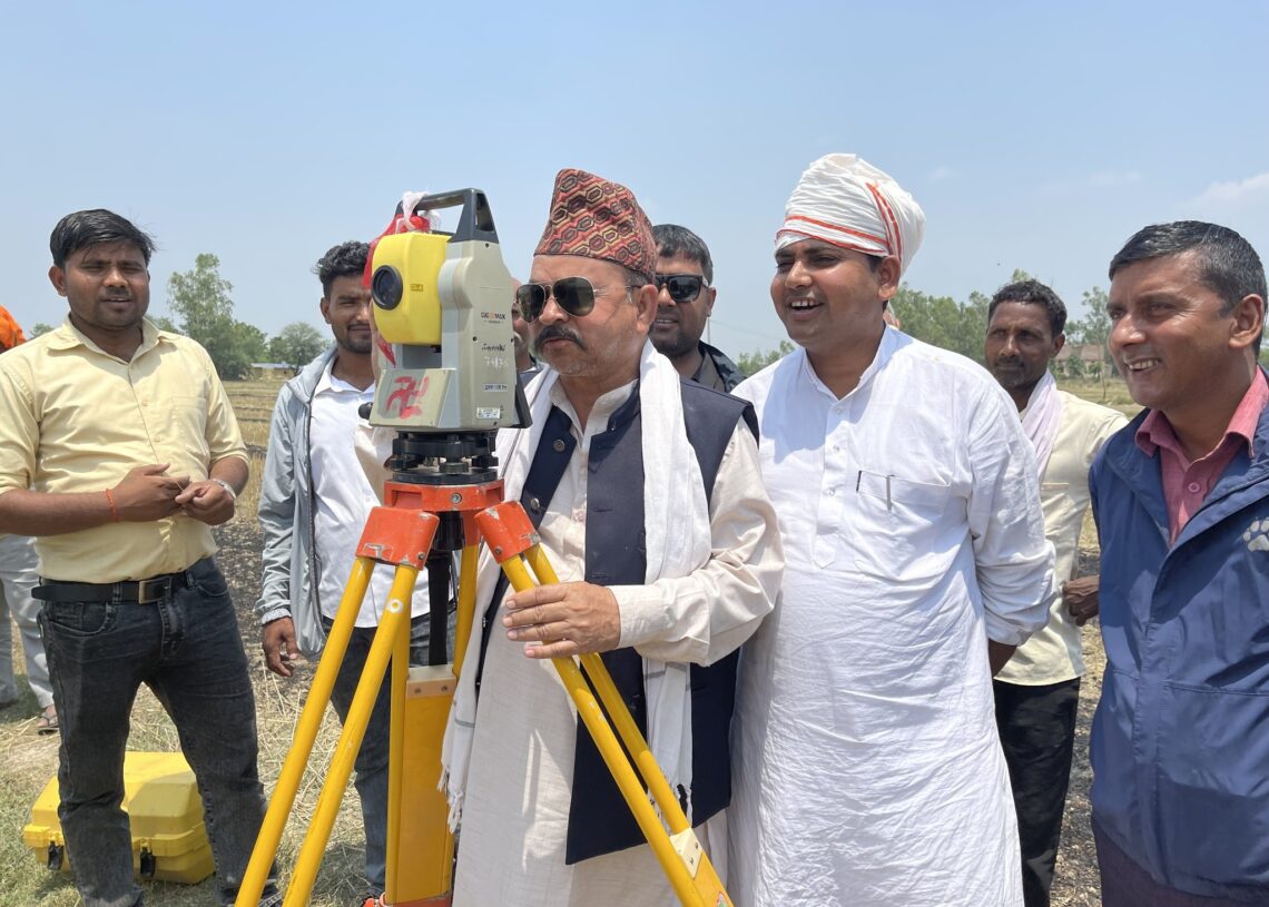 जानकीमा भूमिहीनलाई लालपूर्जा वितरण गर्न जग्गा नापजाँच सुरु