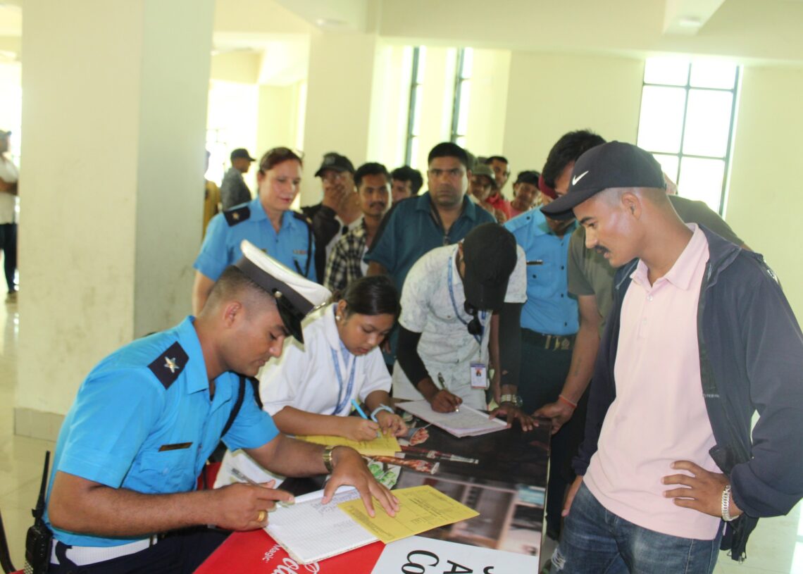 सवारी चालक र सह–चालकको निःशुल्क आँखा परीक्षण