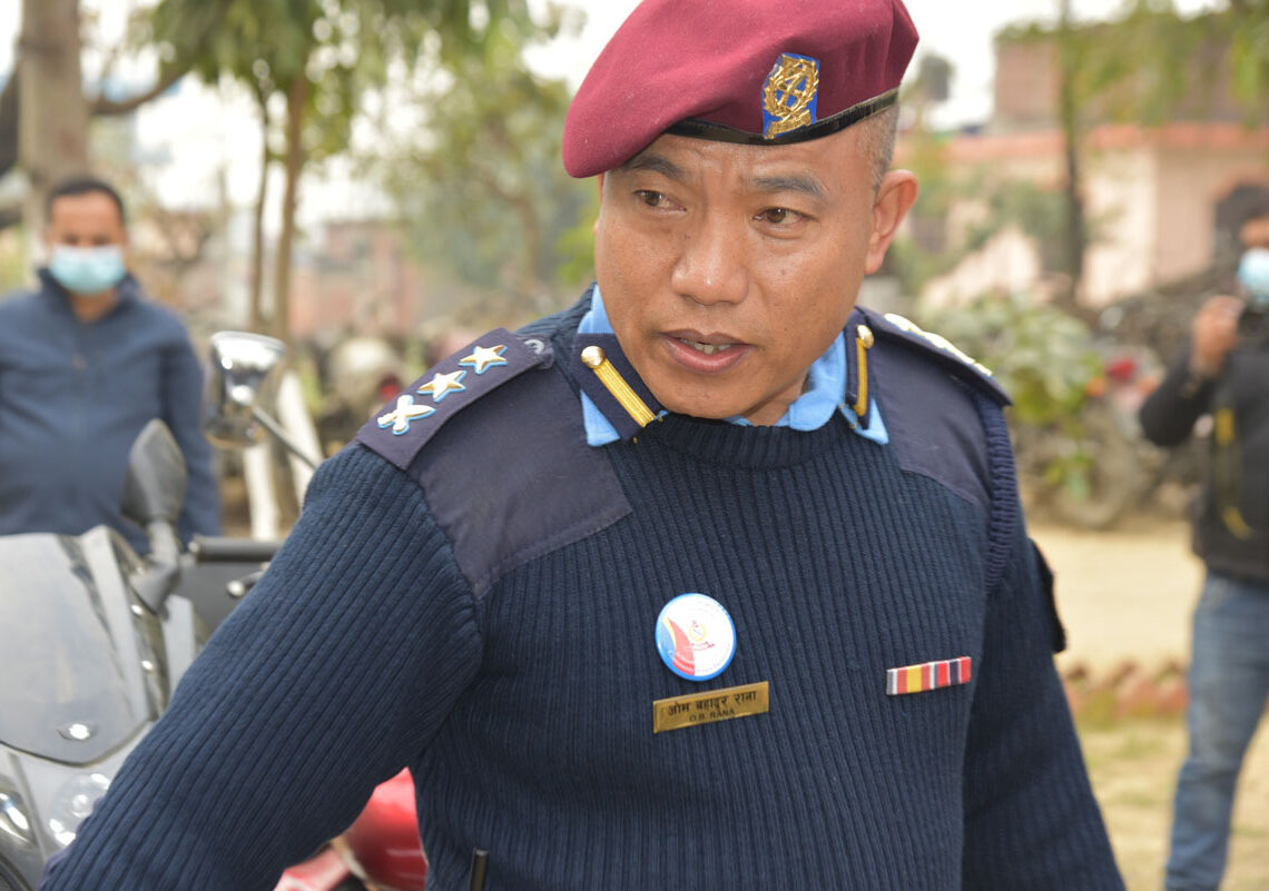 अपराध अनुसन्धानमा अब्बल ओम राना डिआइजीमा बढुवा