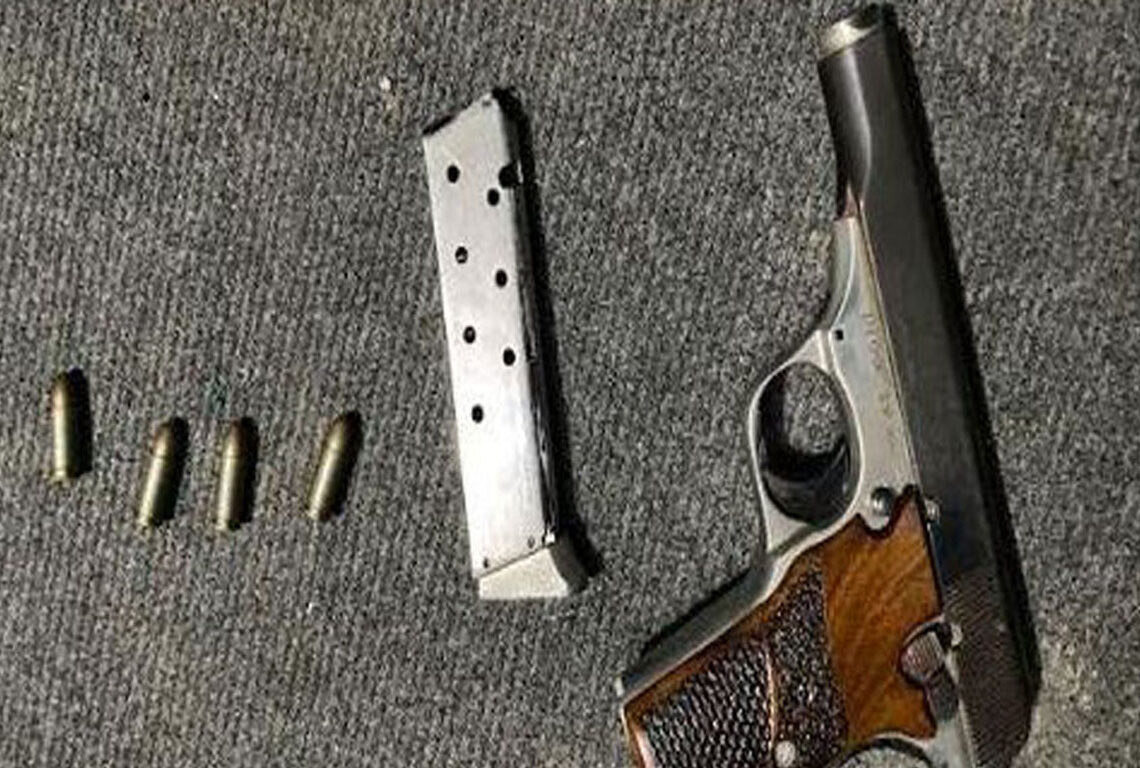 घोराहीमा पेस्तोलसहित एक पक्राउ