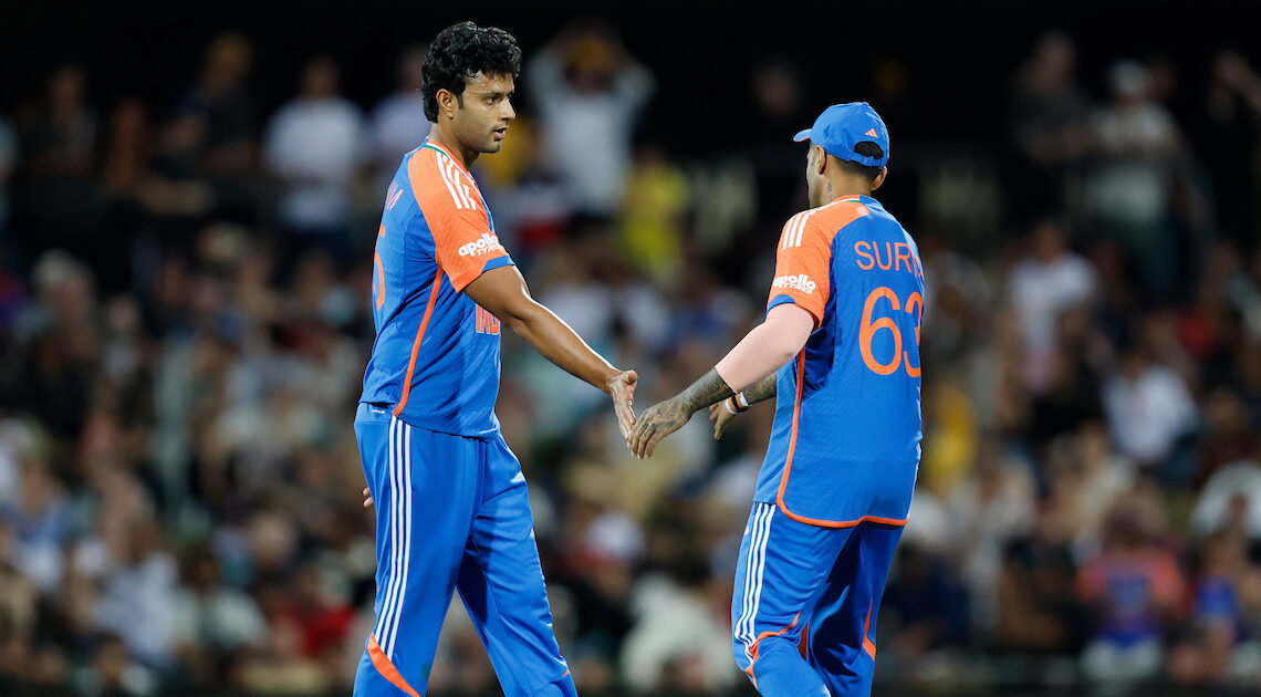 अस्ट्रेलियासँगको टी–२० शृंखलामा भारतको बराबरी