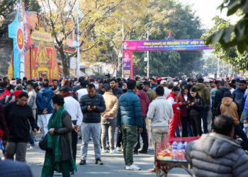 एमालेको नयाँ नेतृत्व चयनका लागि मतदान बिहानदेखि शुरू हुँदै