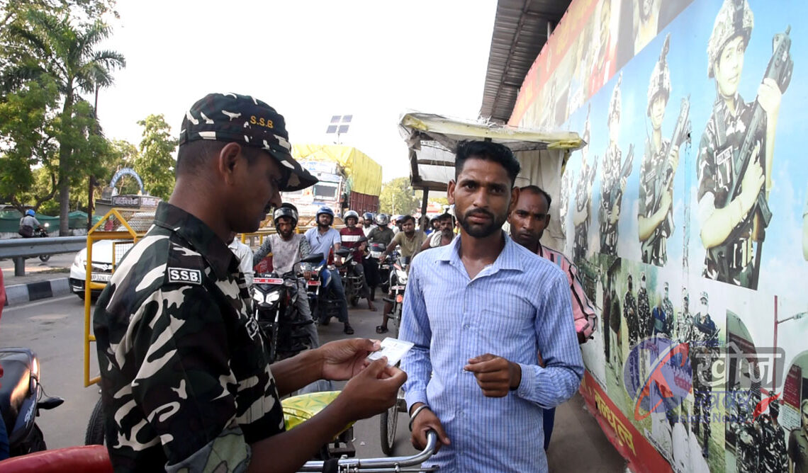 अब रुपइडिहा नाकाबाट आवागमन गर्दा फेस डिटेक्सन अनिवार्य