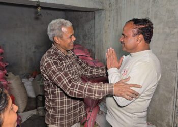 विकास र समृद्धिको लागि छातामा मतदान गर्न कमरुद्दिन राईको आग्रह