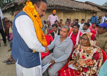 सडक, सिँचाइ र रोजगारी प्राथमिकतामा राख्न स्थानीयको माग, राईको समर्थनमा स्वागत