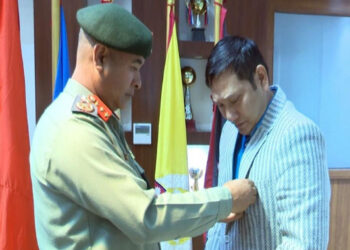 बाँकेका सिडिओ तामाङ आईजी एपीएफ कमेन्डेशनबाट सम्मानित