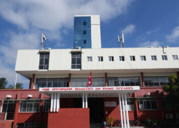 नयाँ सरकार बन्नुअघि नै किन सशस्त्रका दुई डीआईजीको म्याद थप गर्न खोजिँदै छ ?