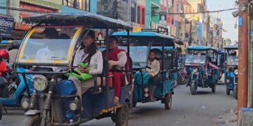 नेपालगन्जको मुटुमा बढ्दो ई–रिक्साको अस्तव्यस्तता : मेयरको लापरवाही