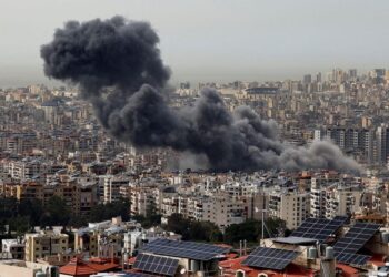 इजरायली आक्रमणमा दक्षिण लेबनानमा १३ जनाको मृत्यु,नेपाली ब्यारेकमा पनि आक्रमण