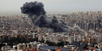 इजरायली आक्रमणमा दक्षिण लेबनानमा १३ जनाको मृत्यु,नेपाली ब्यारेकमा पनि आक्रमण