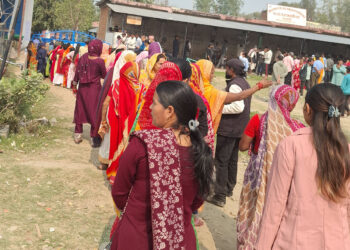 बाँकेमा शान्तिपूर्ण मतदान, ३ बजेसम्म ५० प्रतिशत मत खस्यो