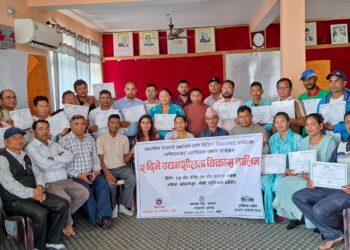 वैदेशिक रोजगारीबाट फर्किएकालाई उद्यमतर्फ डोर्याउँदै कोहलपुर