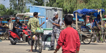 सीमापार व्यापारमा गिरावट, नेपाली बजारमा बढ्दो चहलपहल