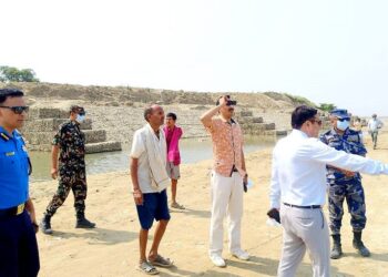 वर्षाअघि तटबन्ध निर्माण सम्पन्न गर्न प्रशासनको निर्देशन