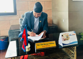 कांग्रेसका पाँच मन्त्री बाहिरिएपछि मुख्यमन्त्री आचार्यले सम्हाले पाँच मन्त्रालय