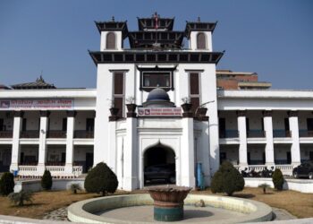फागुनमा स्थानीय तहको चुनाव गर्ने तयारी, अन्तरजिल्ला मतदानको पनि अध्ययन