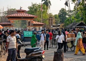 जमुनाहा नाकाबाट जोखिमपूर्ण यात्रामा रहेका ४६४ नेपालीको उद्धार