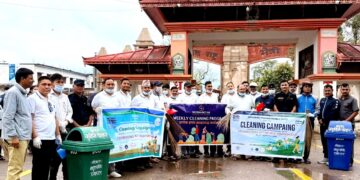 पर्यटक स्वागत गर्न जमुनाहा नाकामा सरसफाइ
